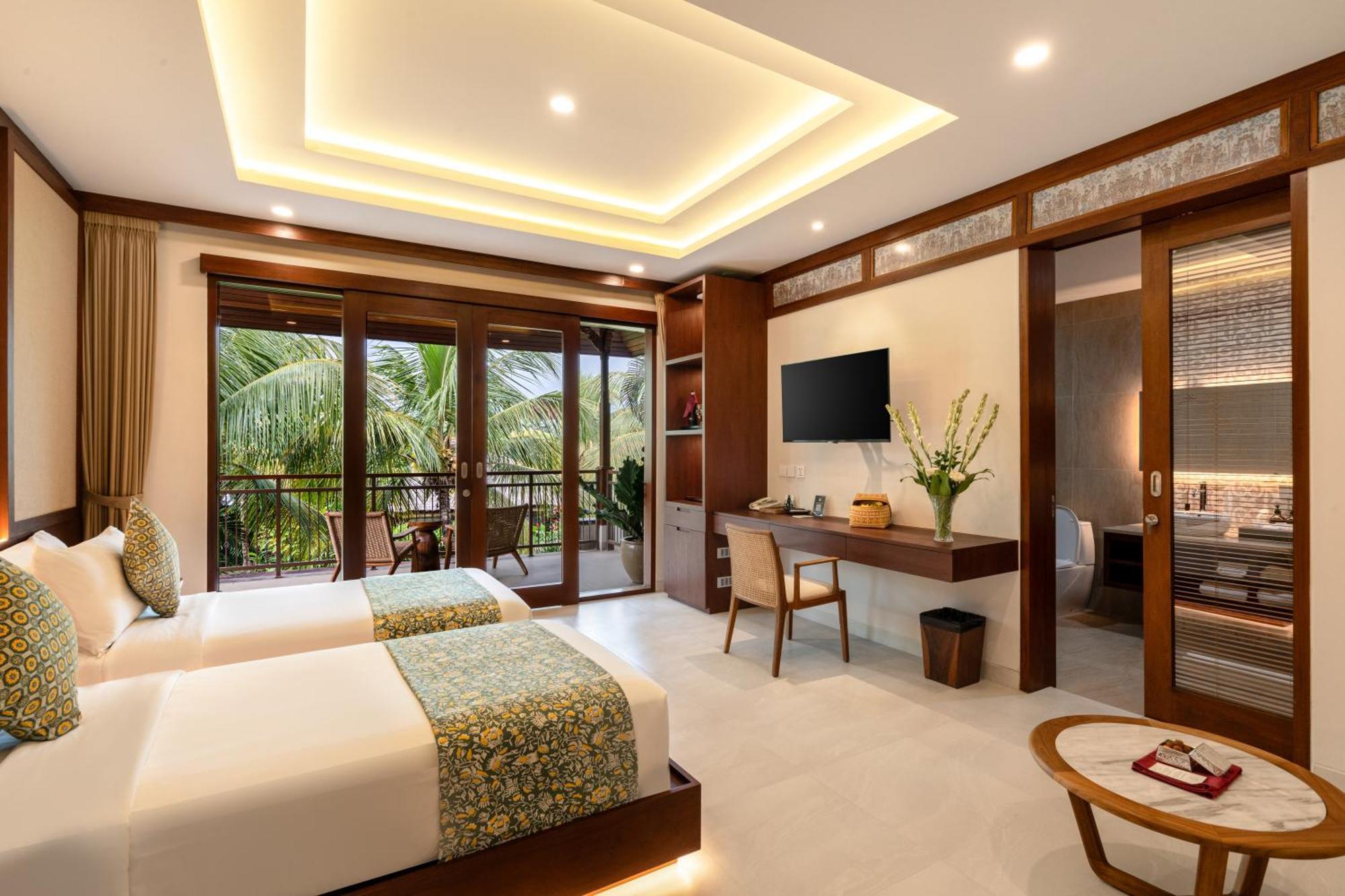 Svarga Bebek Resor 4*